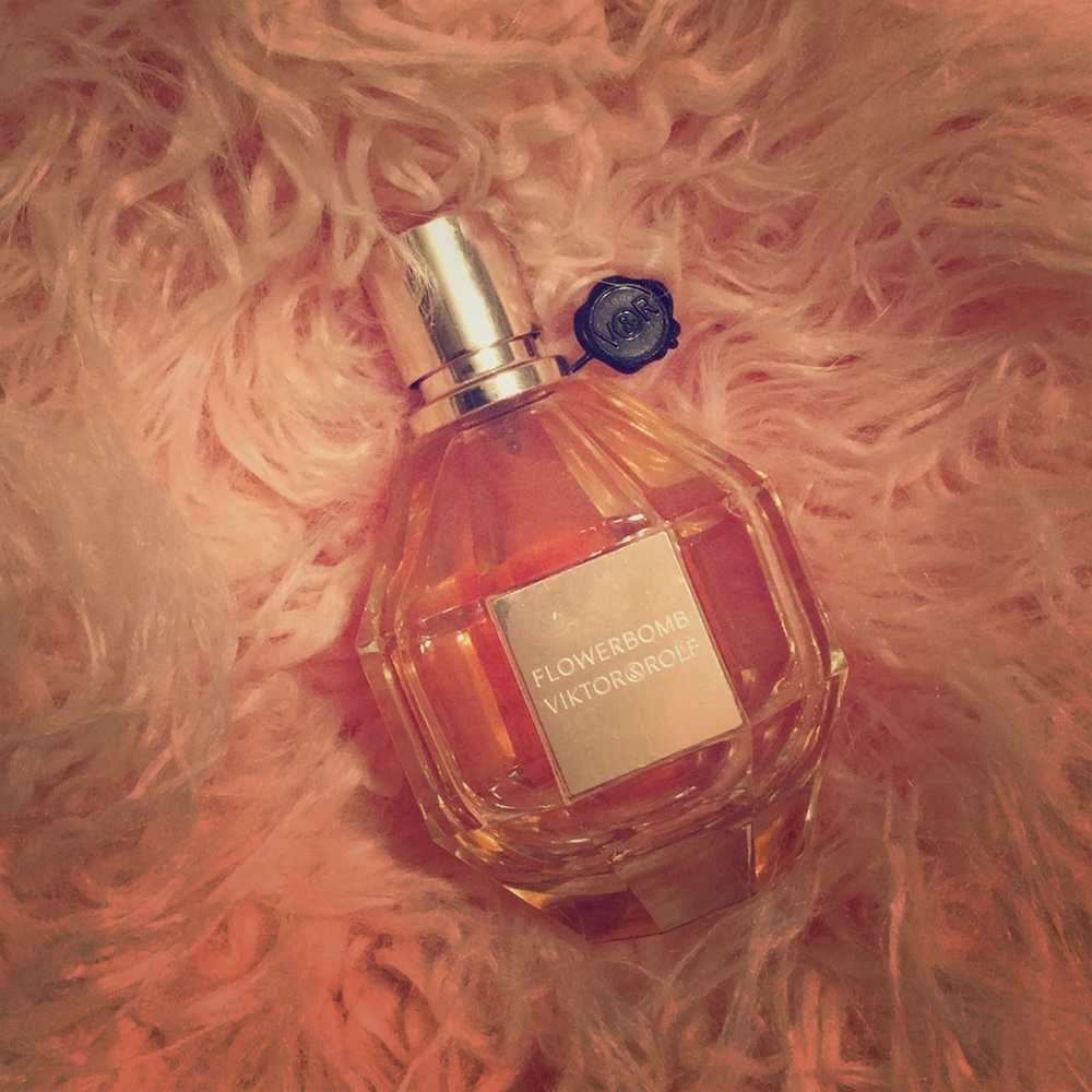 Flowerbomb by viktor&rolf